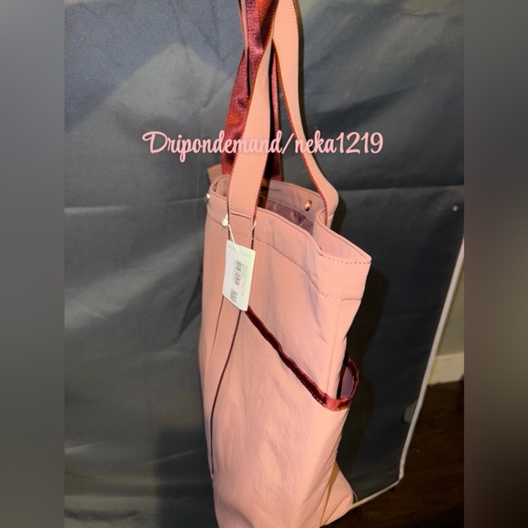Lululemon Daily Multi-Pocket Tote Bag 20L- Red Clay/Rockwood - Picture 5 of 11